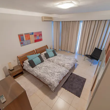 Apartment Dream Space In The Centre Saint Julian's